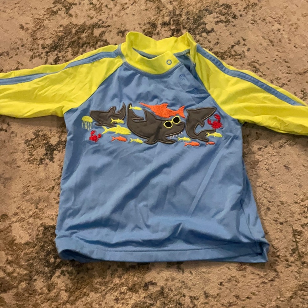 Rash guard
